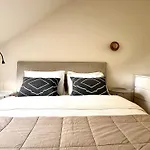 Apartament & - Old Town