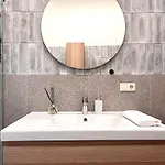 & - Old Town Apartament *