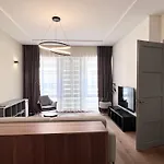 & - Old Town Apartament