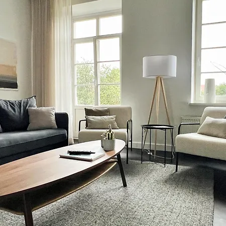 & - Old Town Apartment