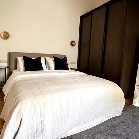 & - Old Town Apartment