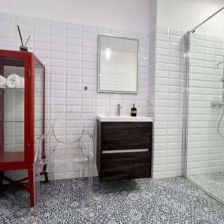 Апартаменти & - Old Town *