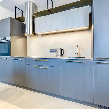 & - Old Town Вільнюс