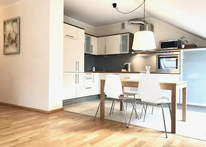 & - Old Town Apartamento