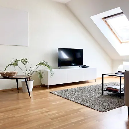 & - Old Town Apartment *