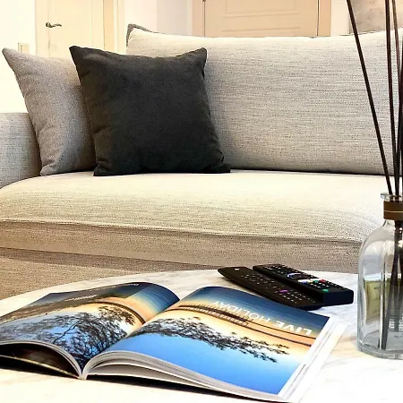 & - Old Town Apartment